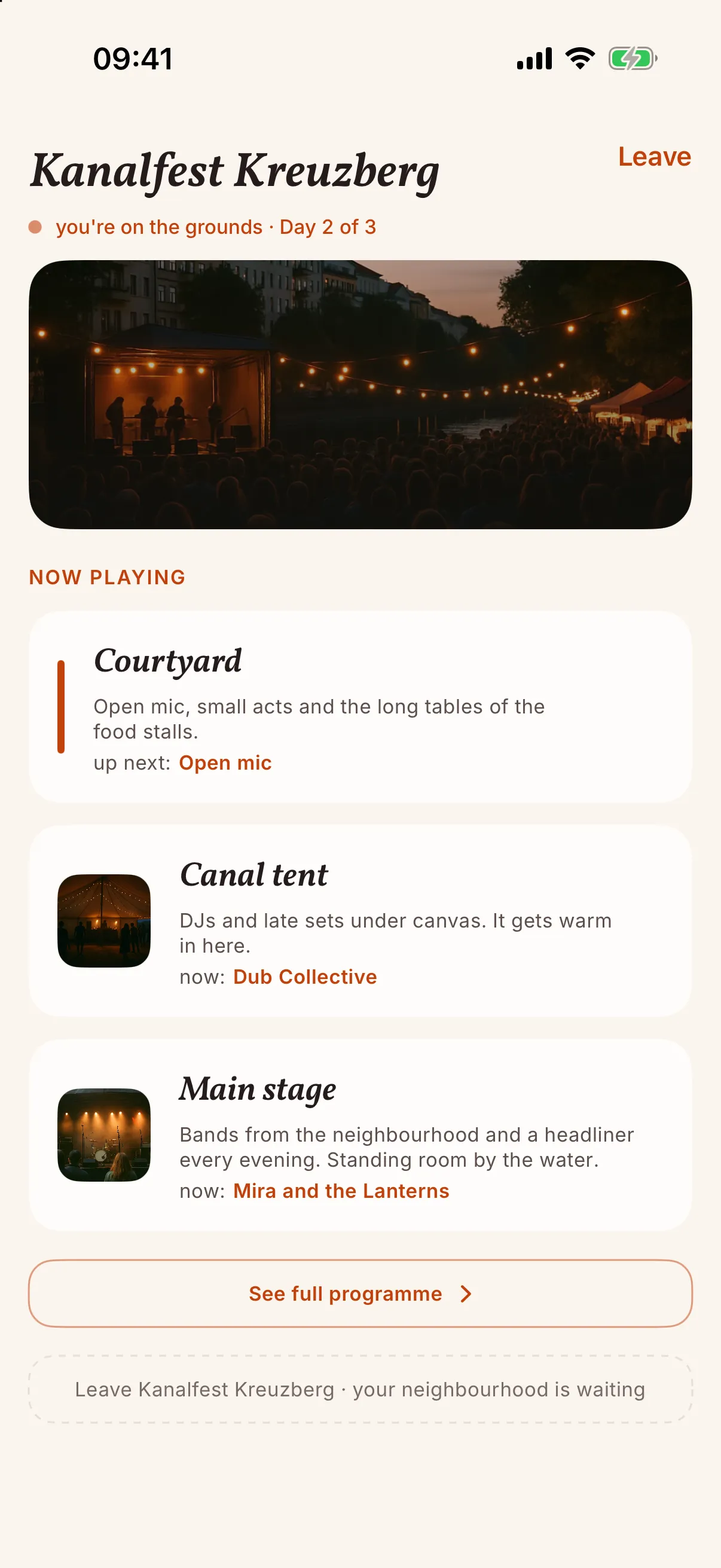 A festival in Festival mode in the snakken app: Kanalfest Kreuzberg in the festival's own orange, day 2 of 3, three stages with what is playing now and what is next, and a button for the full programme.